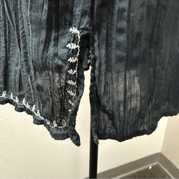 Cato Black White Embroidered Boho Peasant Top Pintuck Short Sleeve XL Tunic - Picture 5 of 13